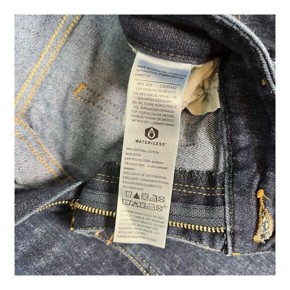 Levis Stretch Blue Jeans Women’s18M Mid Rise Boot Cut Tag 34x32 Fit 38x30 Flaw - Picture 6 of 14